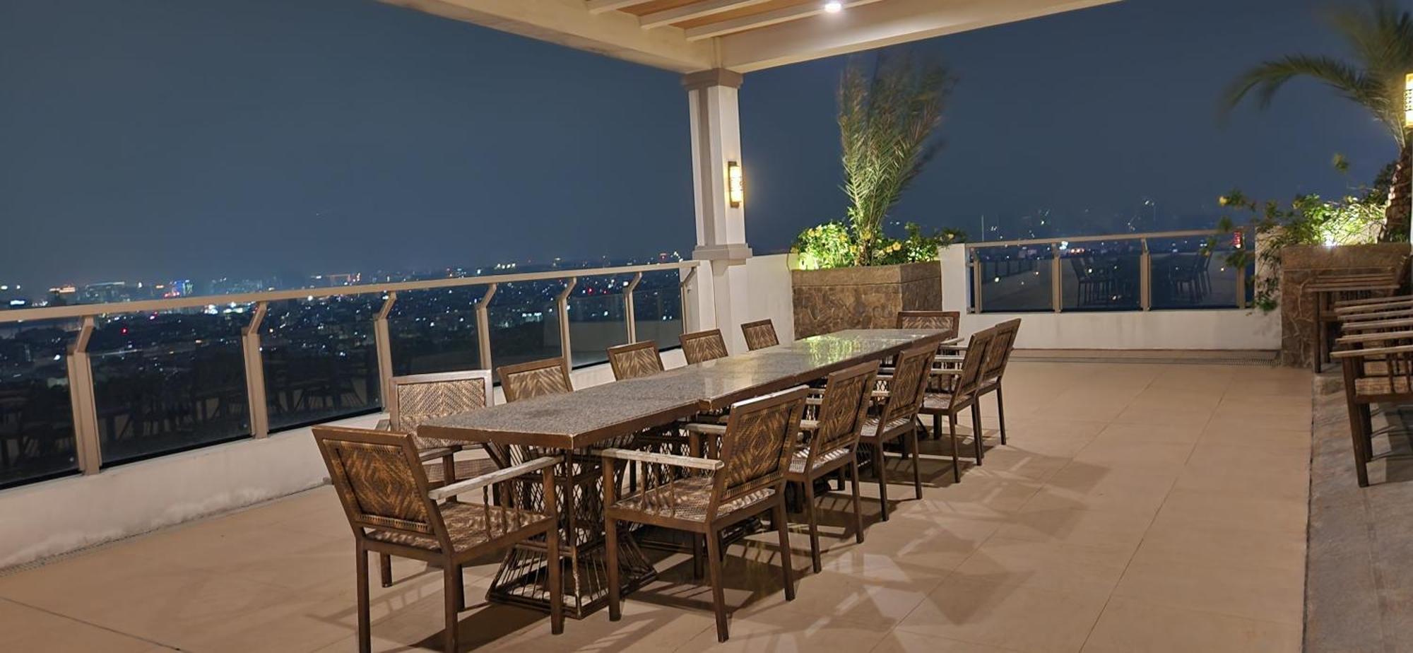 Casa Antonio At Fairway Terraces Family Penthouse 2Br Wi-Fi Nr Golf, Airport, Fort Bgc Manila Zewnętrze zdjęcie