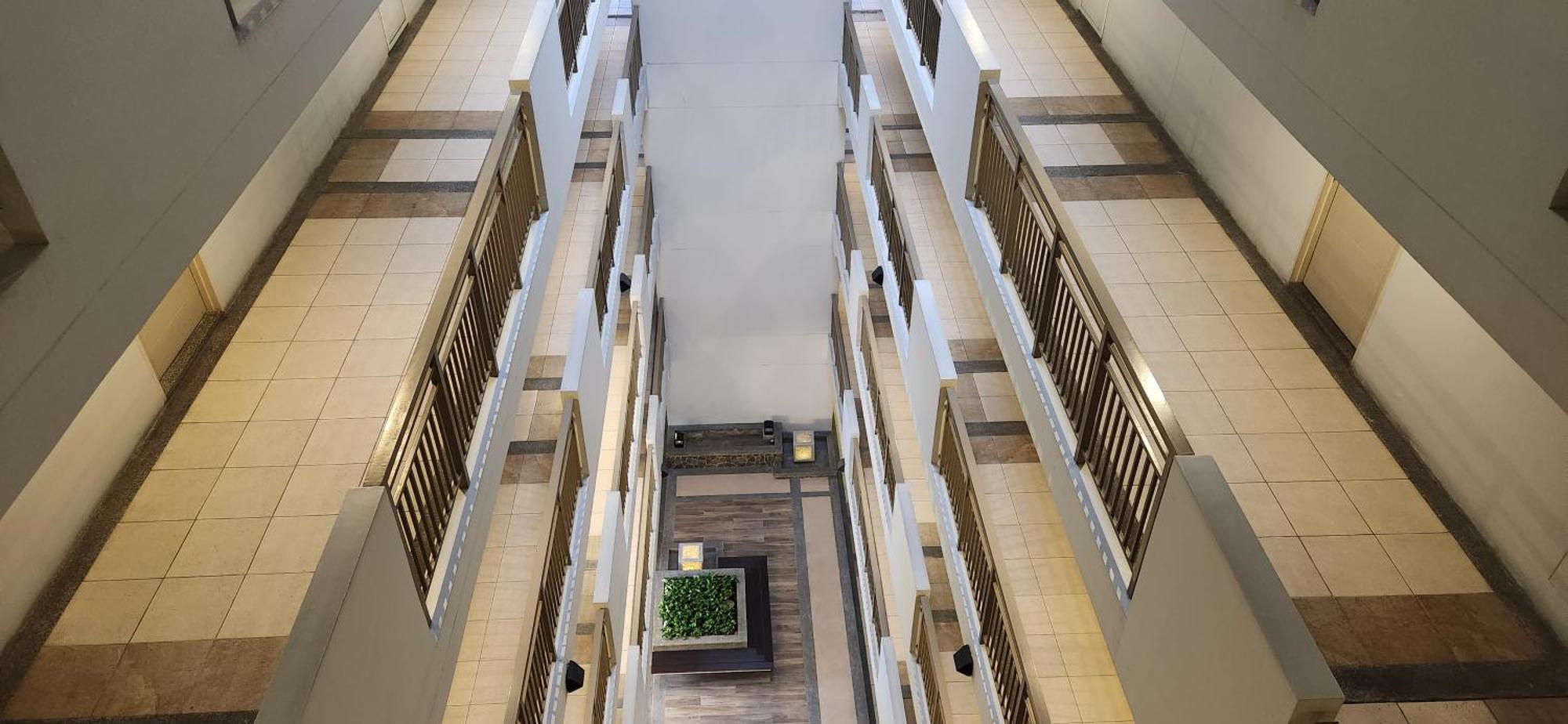 Casa Antonio At Fairway Terraces Family Penthouse 2Br Wi-Fi Nr Golf, Airport, Fort Bgc Manila Zewnętrze zdjęcie