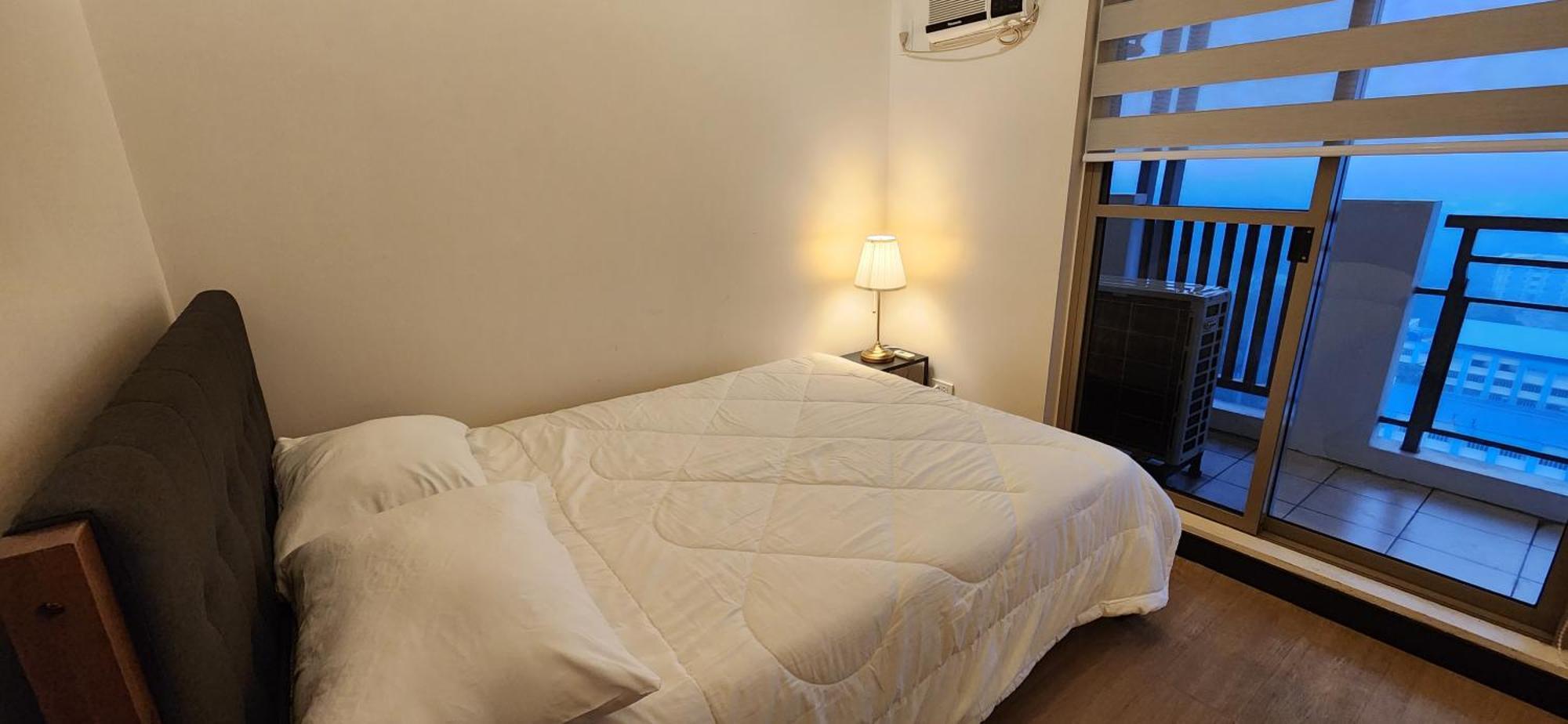 Casa Antonio At Fairway Terraces Family Penthouse 2Br Wi-Fi Nr Golf, Airport, Fort Bgc Manila Zewnętrze zdjęcie