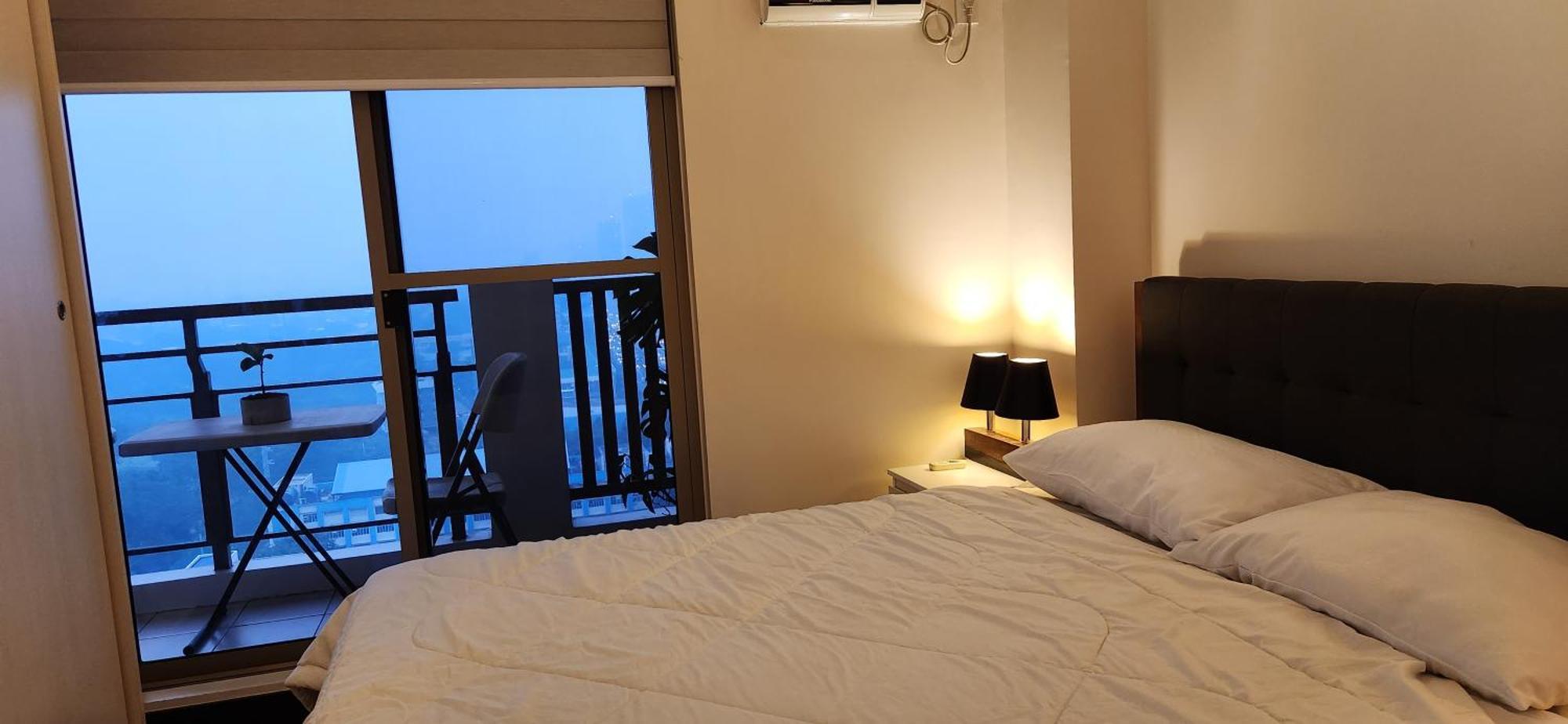 Casa Antonio At Fairway Terraces Family Penthouse 2Br Wi-Fi Nr Golf, Airport, Fort Bgc Manila Zewnętrze zdjęcie